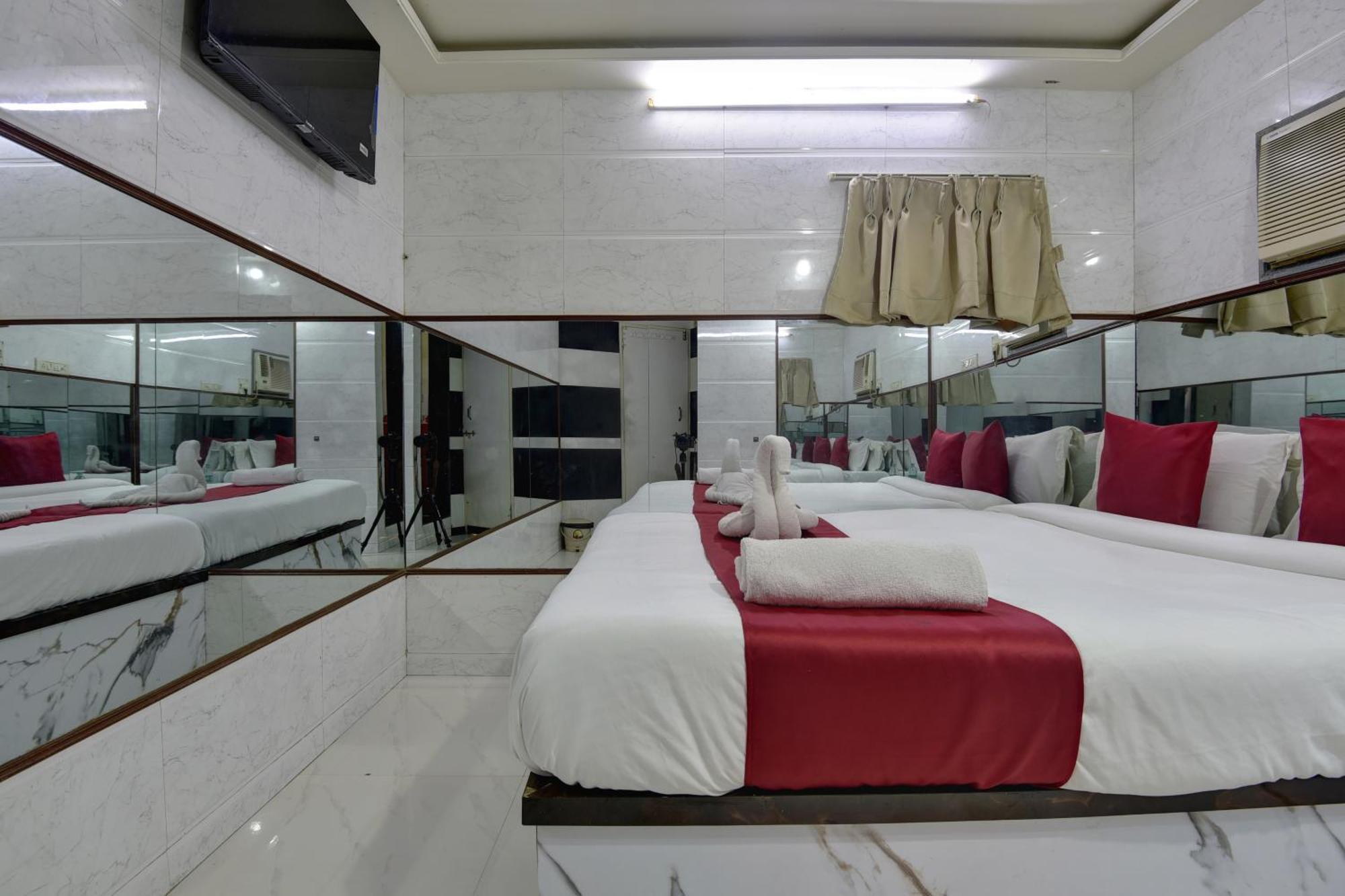 Sun Guest House Bombaim Exterior foto