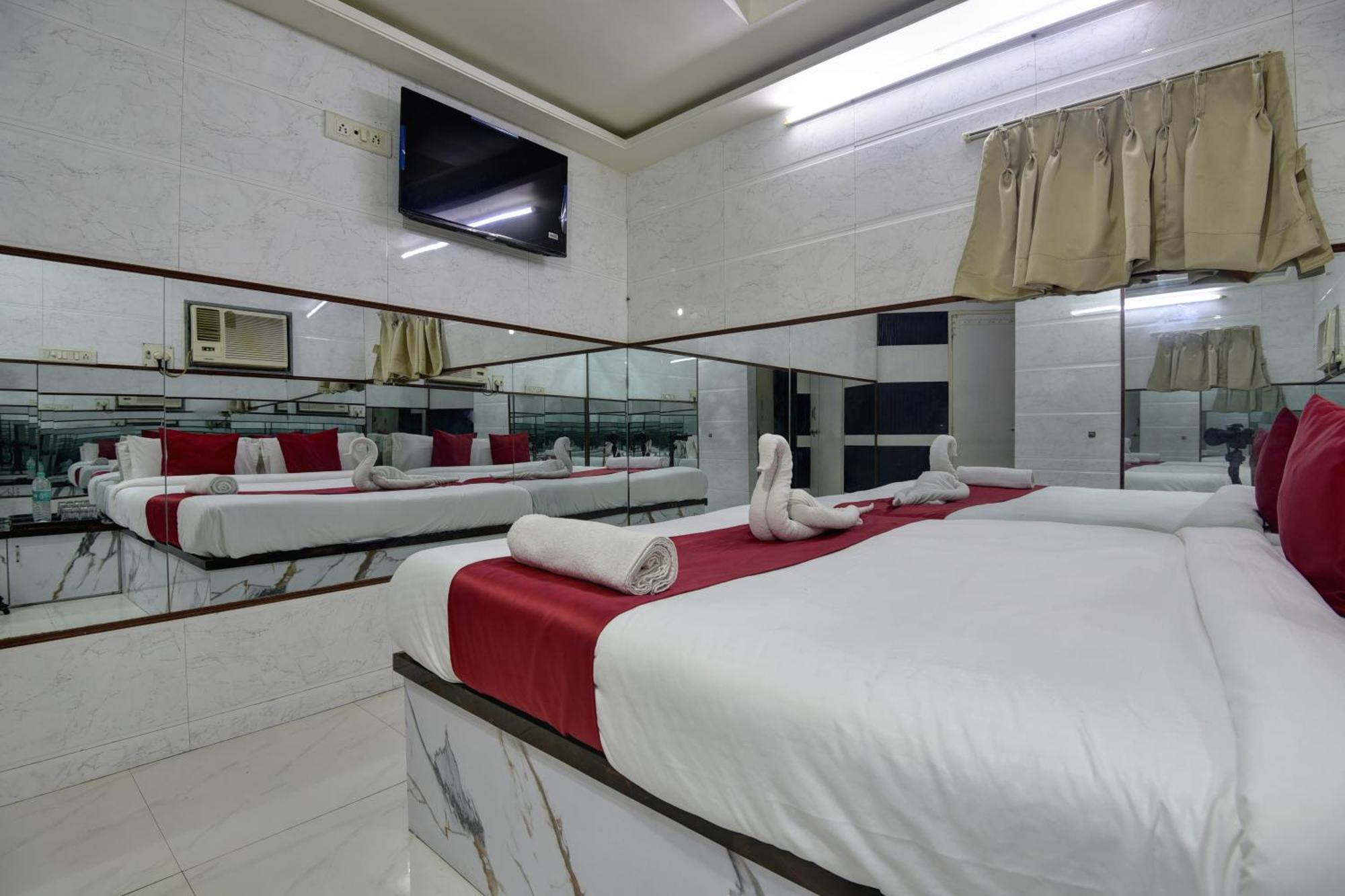 Sun Guest House Bombaim Exterior foto