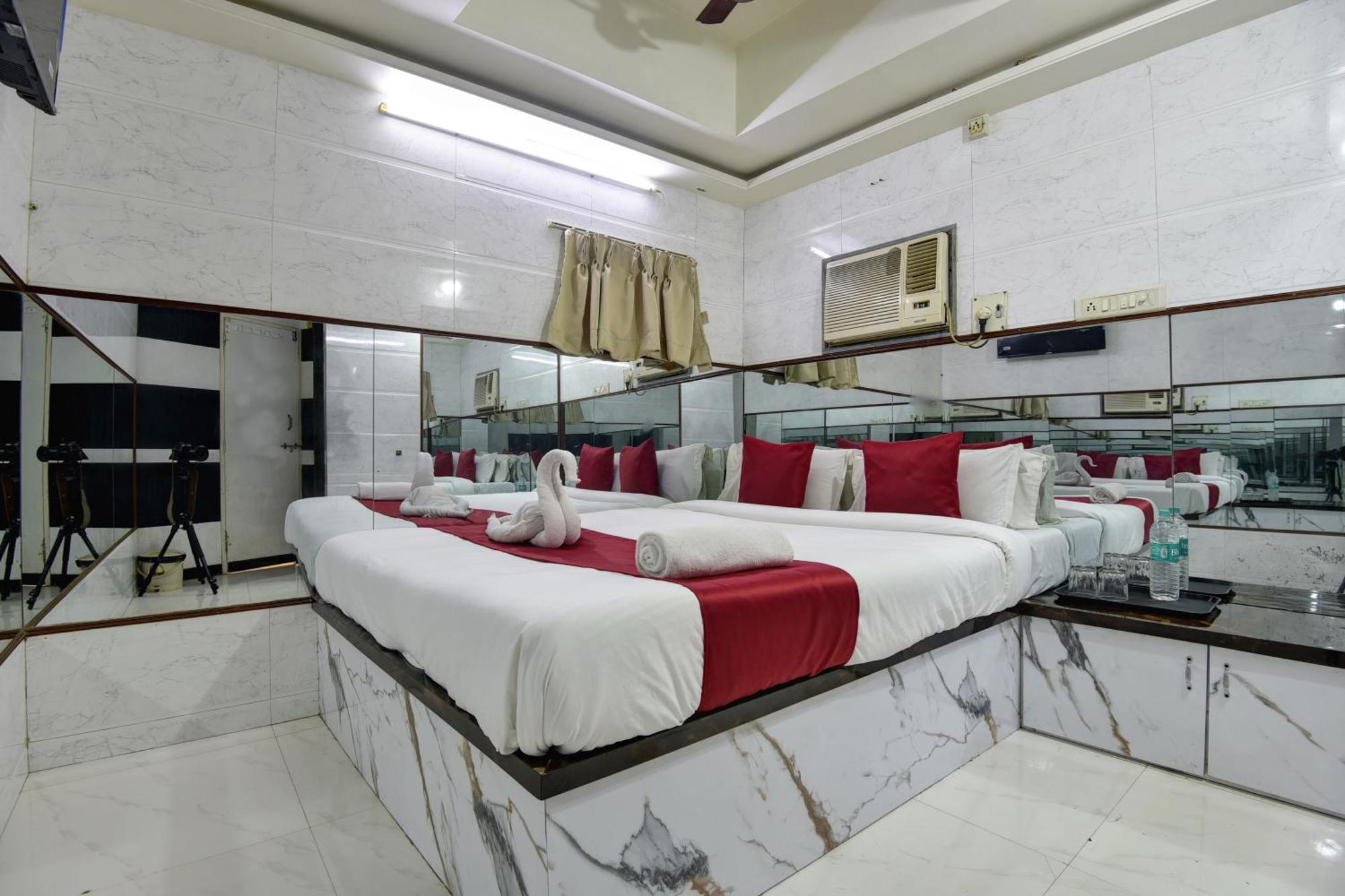 Sun Guest House Bombaim Exterior foto